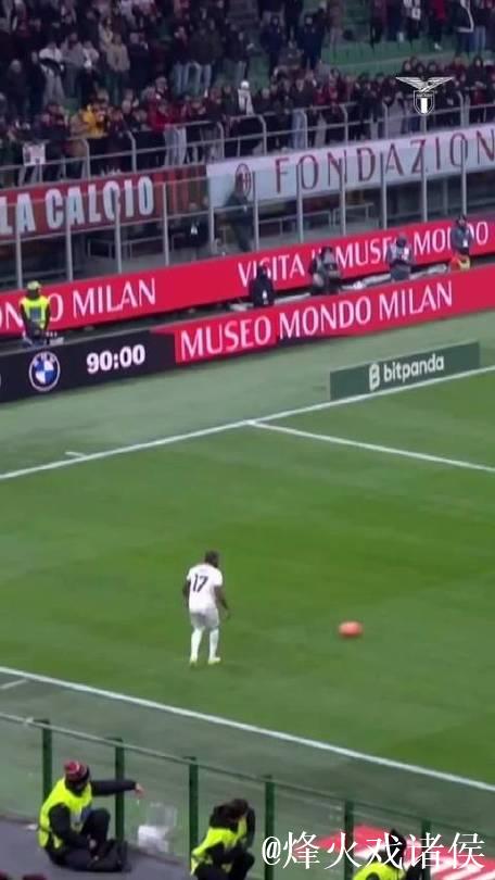 莱奥建功阿莱格里吃红牌 米兰1-0击败拉齐奥联赛12轮保持不败 莱奥建功阿莱格里吃红牌 米兰1-0击败拉齐奥联赛12轮保持不败